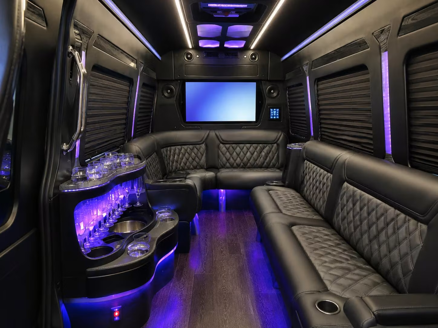 construction site and industrial shuttle services in goodyear